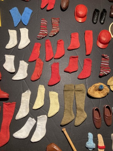Lot Vintage Barbie Mattel KEN 1960'S Shoes/Access - 93 PIECES GOOD-EXC - Picture 5 of 15