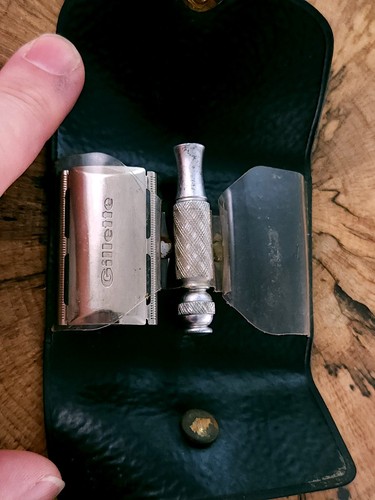 Gillette Travel Tech Vintage Double Edge Safety Razor - S1 1972 - Picture 5 of 5