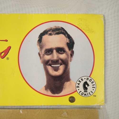Darkhorse Comics Charles Atlas Magnet Set The Insult that Made a Man Out Of Mac - Imagen 2 de 22
