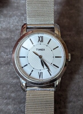 Timex Unisex 32mm Silver Tone Round Quartz Watch Stainless  display picture 3