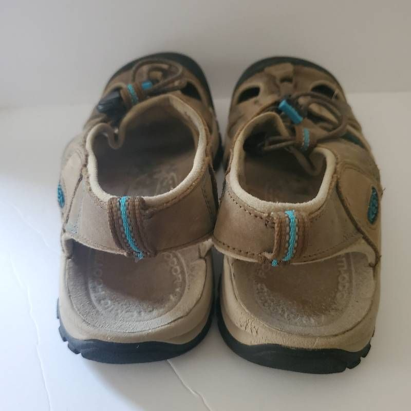 KEEN Sandali sportivi escursionistici da donna Venezia marroni impermeabili bungee stringati 9