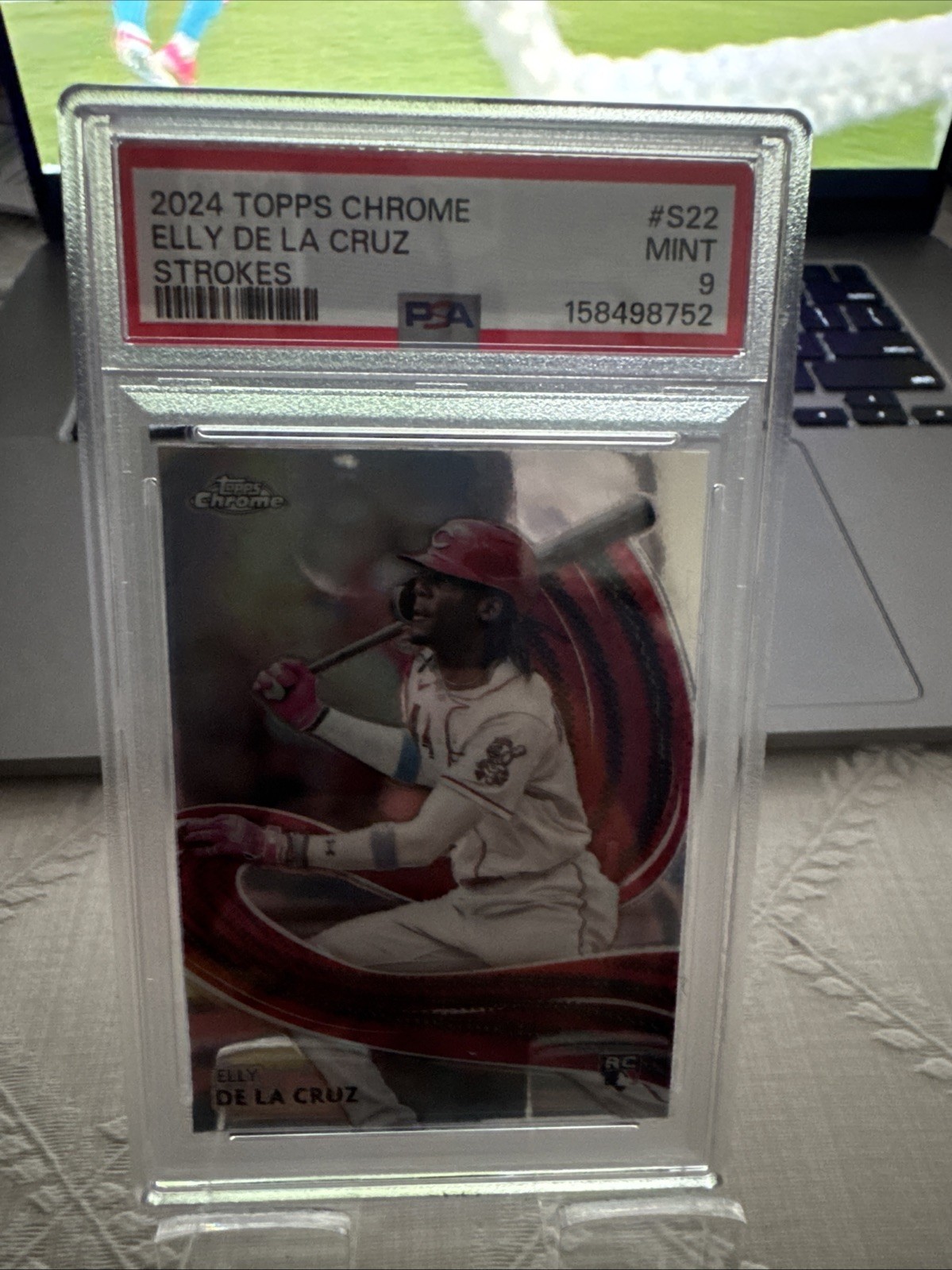 2024 Topps Chrome - Elly De La Cruz Strokes #S-22 (RC) PSA MINT 9 view 2
