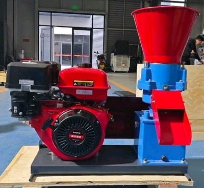 Portable 13 HP Gasoline Pellet Machine 3 Rollers Model # 160  4mm 6mm Plates 