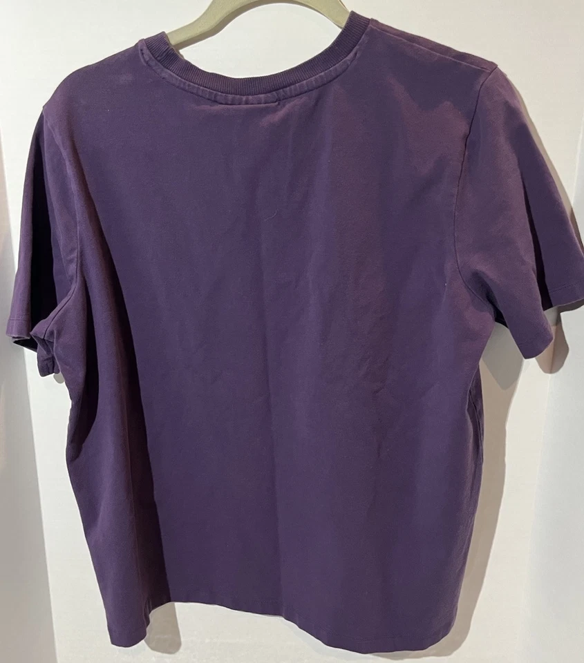 Camiseta Fila, para mujer X-Large, púrpura cuello redondo con logotipo retro, #63 Foto 2 de 4