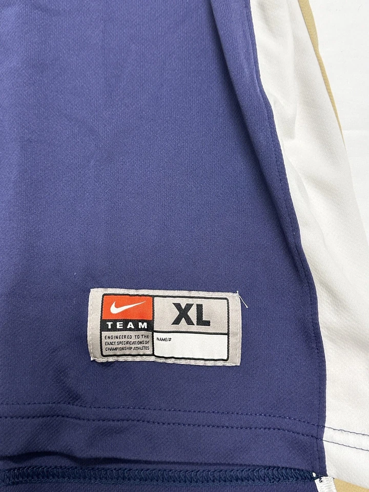 George Washington Revolutionaries Game Used Nike Womens Basketball XL Jersey - Image 2 of 4