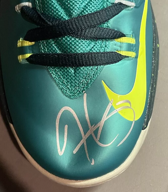 Kevin Durant Signed KD Shoe Size 10.5 with proof eBay