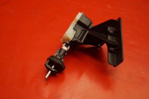 Mercedes W211 S211 E-Klasse W203 Stellmotor Tankklappe A2038201997 Original /38