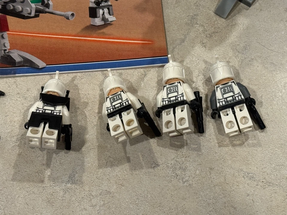 LEGO Star Wars 8014 Clone Walker Battle Pack 100% complete w/ manual - Image 4 of 4