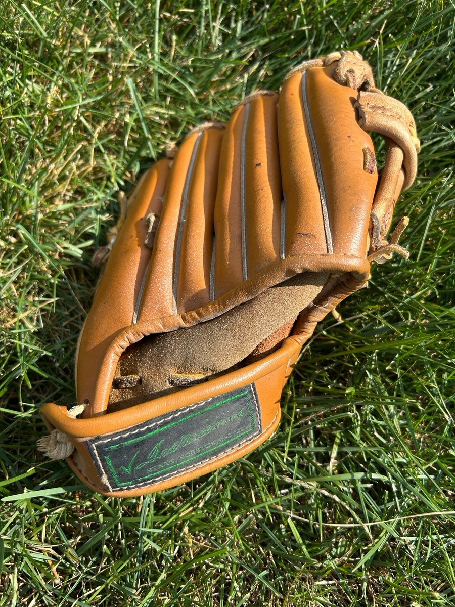 Vintage 50-60s Sears Ted Williams USA Made RHT Leather Baseball