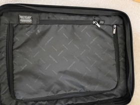 Samsonite Nuon spinner suitcase carry-on