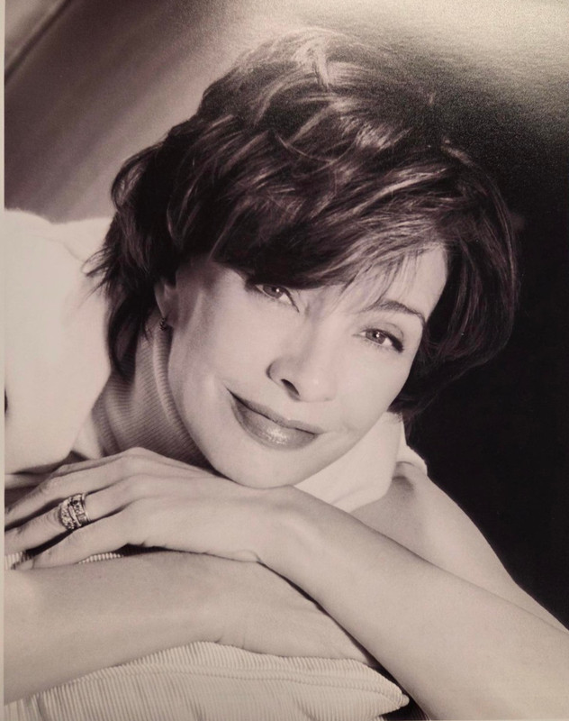 8x10 BW Photo Anne Archer Fatal Attraction Patriot Games Clear & Present Danger