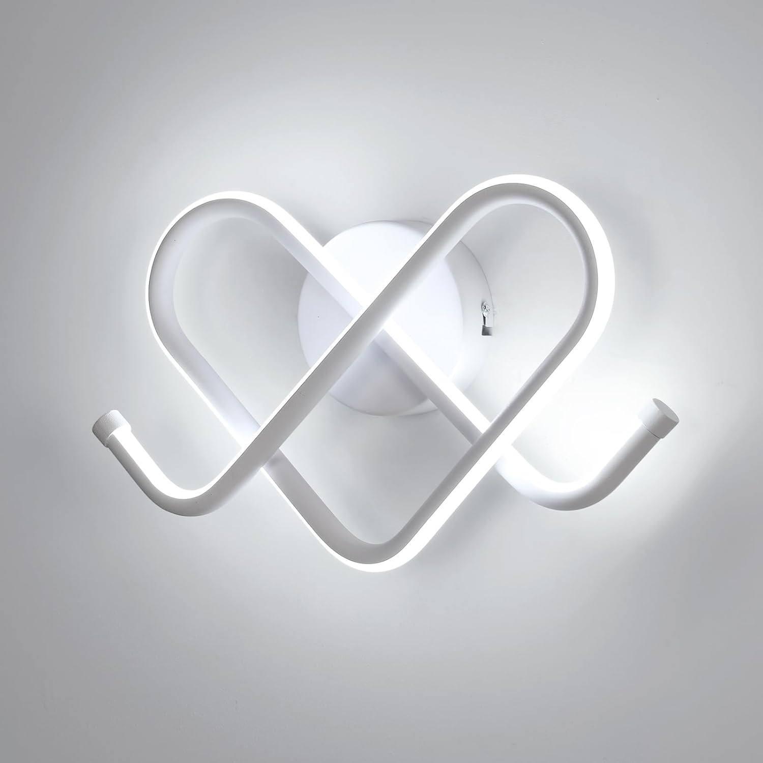 Applique LED Cuore 21W Moderna 6500K - Lampada da Parete Design Bianco