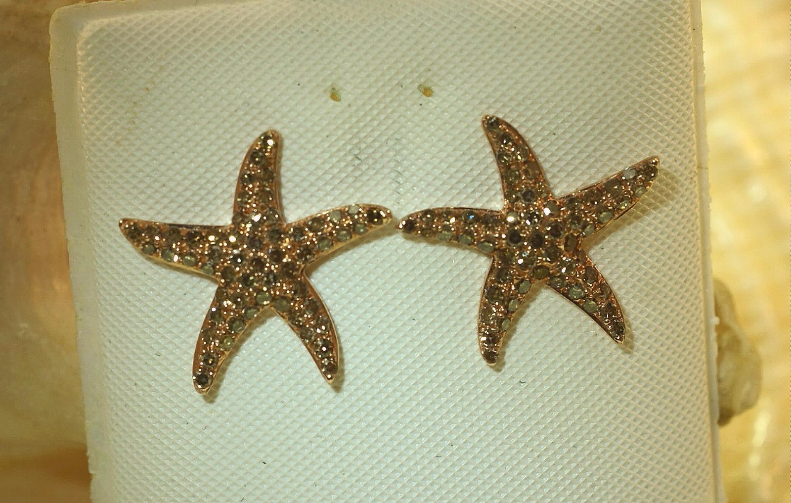 Picture 1 of 6