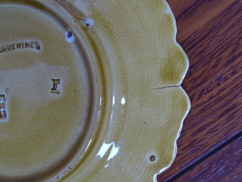 VINTAGE THREE DESSERT PLATES MAJOLICA SARREGUEMINES FRANCE - Picture 12 of 14