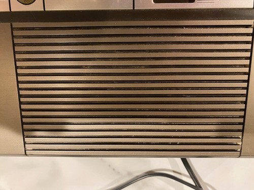 General Electric Silver & Woodgrain Blue Display Alarm Clock Radio Model#7-4646A - 第 11/11 張圖片