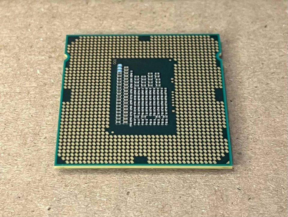 Intel Core i3-2100 SR05C 3.10GHz CPU Socket 1155 (LGA1155) - Image 2 of 2
