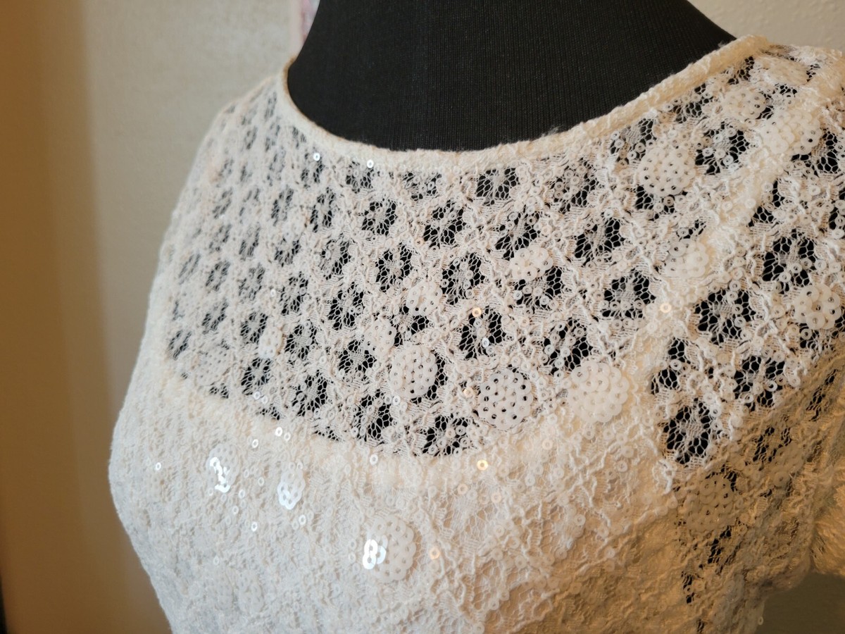 White Lace & Sequence Top w/ Built in Cami, By SKYES THE LIMIT, Cap Sleeve, Sz S View 2
