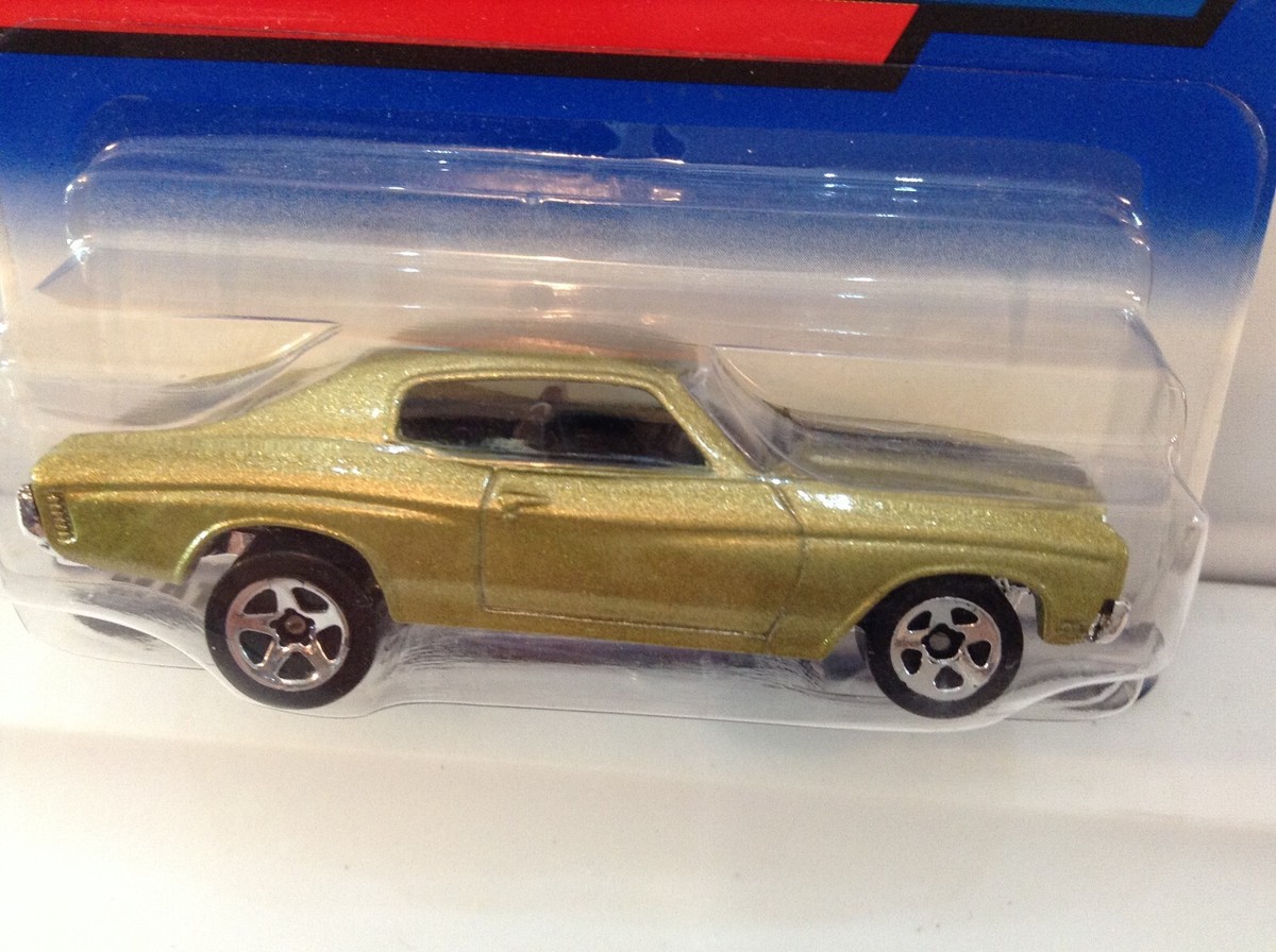 HOT WHEELS 2007 '70 CHEVELLE #107 GOLD | eBay