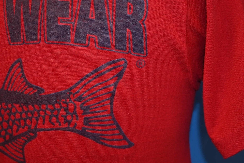 Camiseta vintage años 80 MULLET WEAR YOU DON'T HAVE TO LOOK GOOD TO CATCH FISH PEQUEÑA S Foto 4 de 4