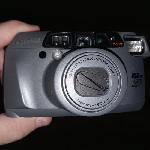 PENTAX IQZoom 160 35mm Film Camera Excellent Condition. - Picture 2 of 6