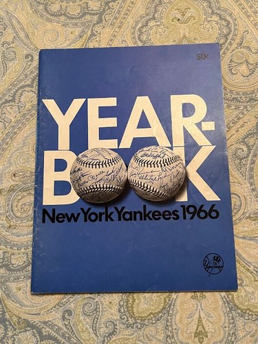 1966 New York Yankees Yearbook Mickey Mantle Roger Maris Whitey Ford Richardson