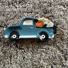 Kitchen BlueTruck- SPOON REST -Fall Deco- New CUTE!