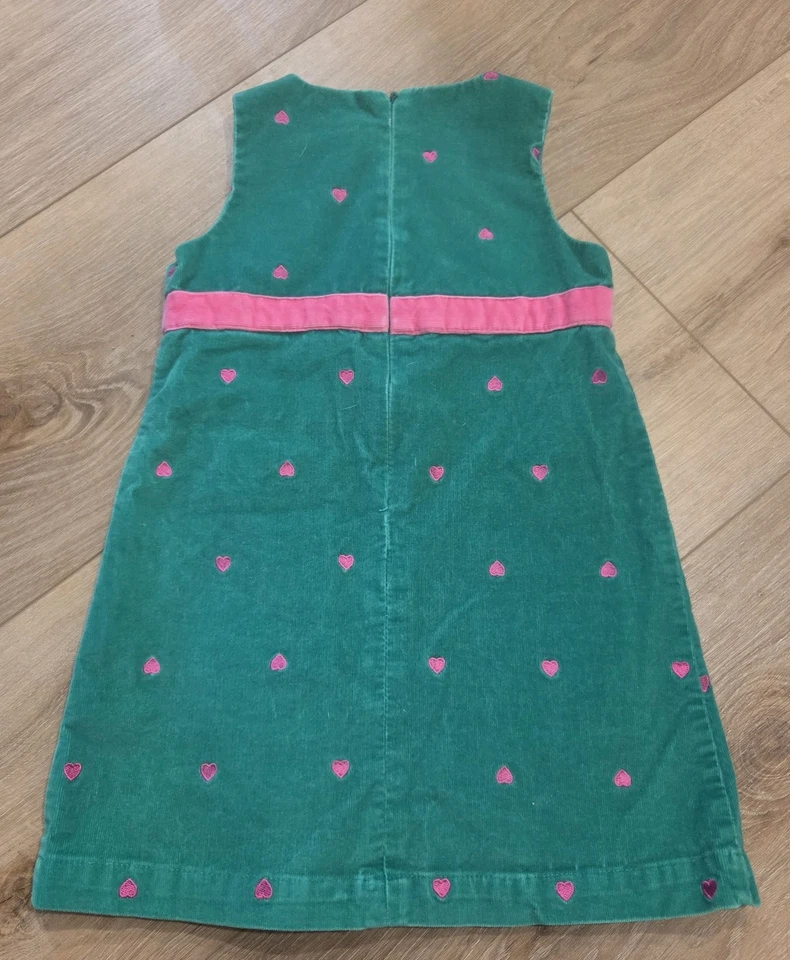 Girls Hartstrings Green Corduroy Pink Embroidered Hearts Jumper Dress size 5 - Image 4 of 4