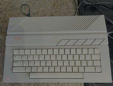 Atari 65xe Home Computer READ DESCRIPTION (Te...