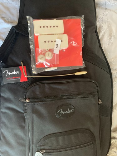Fender Vintera II Jazzmaster anni '50 con tastiera in palissandro Desert Sand 2025 - Foto 11 di 11