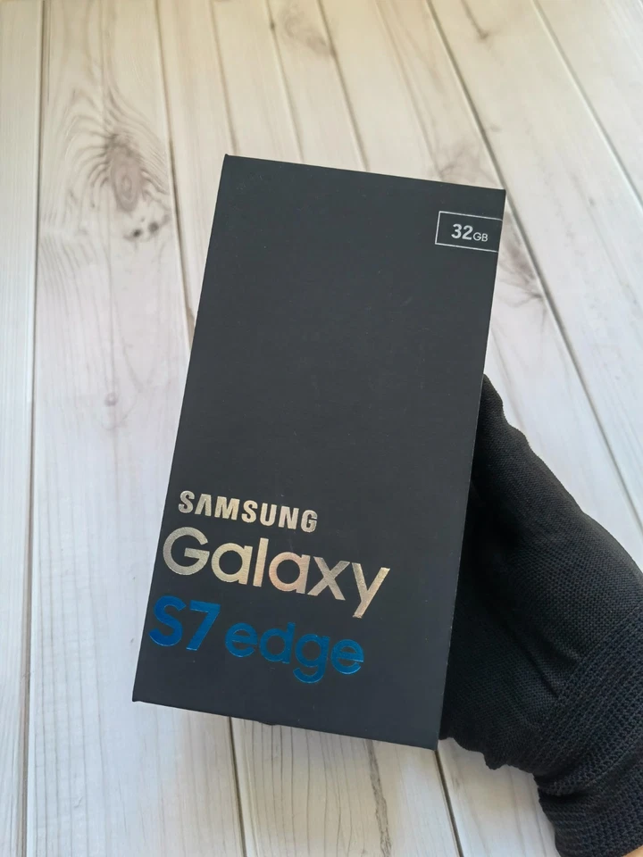 A+++Samsung Galaxy S7 Edge 32GB（SM-G935F）Factory UNlocked Andriod Smartphone - Image 4 of 4
