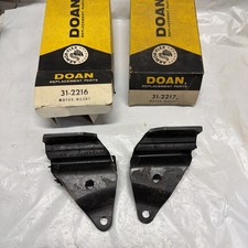 2 Rear Motor TRANSMISSION Mounts for 1960-196...
