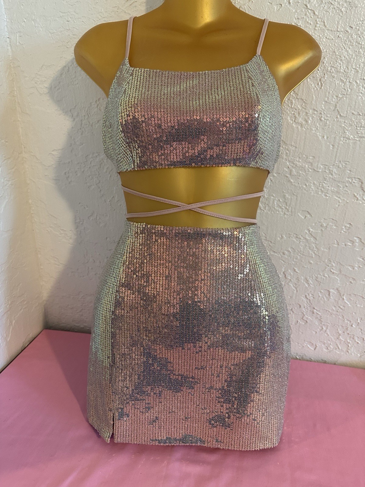 New With Tag Pink Sequin Skirt Set Size Small