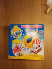 ‘NEW’ Zhu Zhu Pet Playset- ICE CREAM PARLOUR Box Has Store Wear But New