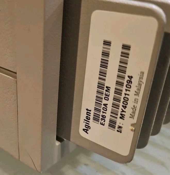 Hewlett Packard HP E3610A DC Power Supply 0-8V, 0-3A / 0-15V- 0-2A - Image 3 of 3