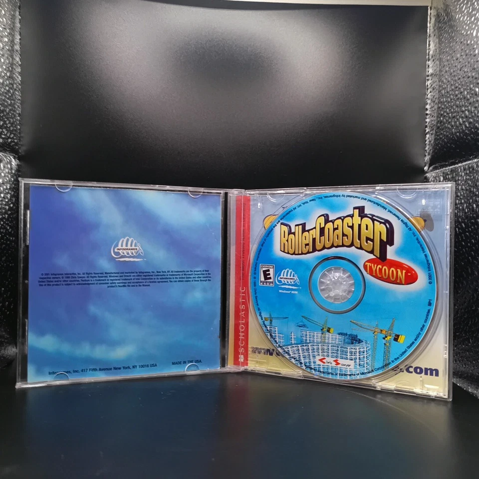 Roller Coaster Tycoon Loopy Landscapes Corkscrew Follies Expansion 2 Pack PC2001 - Image 3 of 4