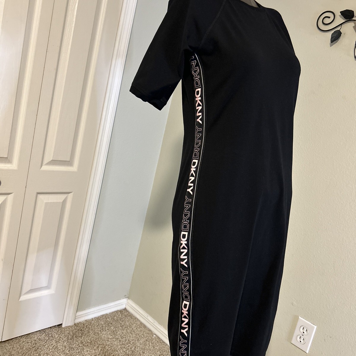 Medium Black Dress Long Short Sleeve DKNY Medium Black Dress Long Short Sleeve DKNY