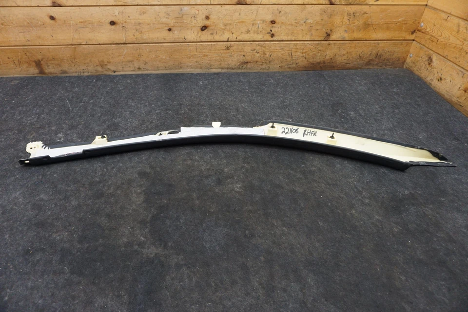 Set 2 Left & Right Upper A Pillar Roof Trim Panel Black OEM Rolls Royce Phantom - Image 3 of 4