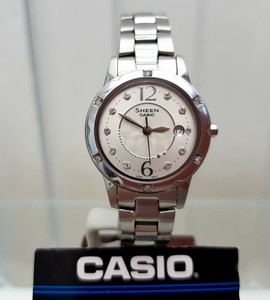 casio mother of pearl watch