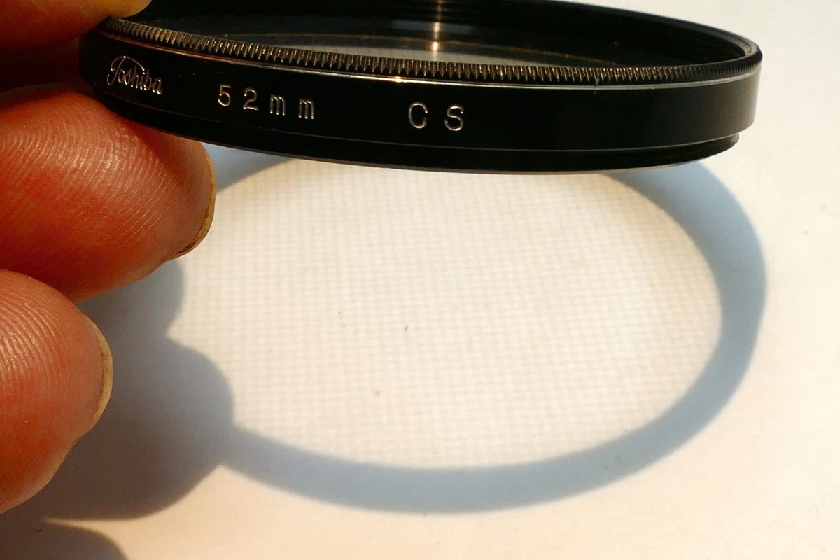 Filtre Toshiba PL 52mm - Fileté Circulaire - état Neuf - Démo Seulement