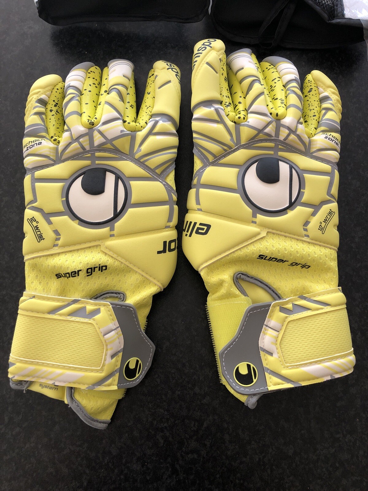 uhlsport eliminator supergrip