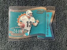 2000 Quantum Leaf Banner Season /2448 Dan Marino #BS-8