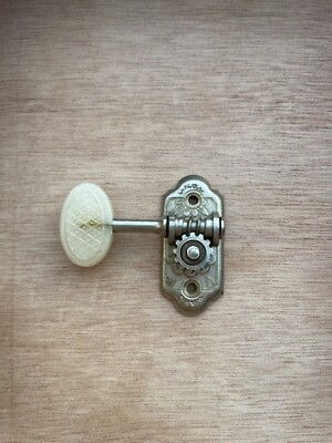 GDR / DDR R Otwin Wolfrum single guitar tuner 1950s 6mm