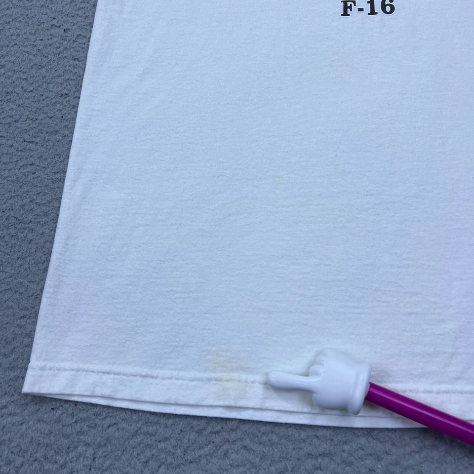 Camiseta De Colección USAF Gimnasio Fuerza Aérea F-16 Blanca Grande Cuello Redondo Hecha en EE. UU. LEER Foto 4 de 4