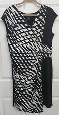 Lane Bryant Balck & White Geometric Faux Wrap Dress 14/16