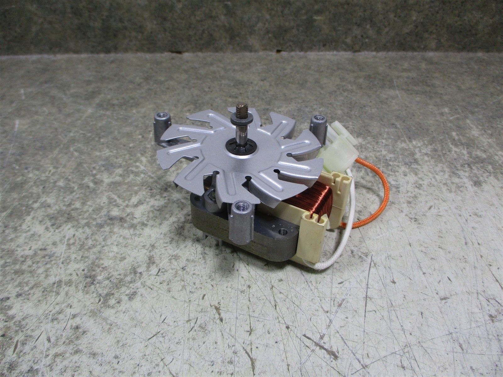 Whirlpool Range Convection Fan Motor Rust Part # W11043837