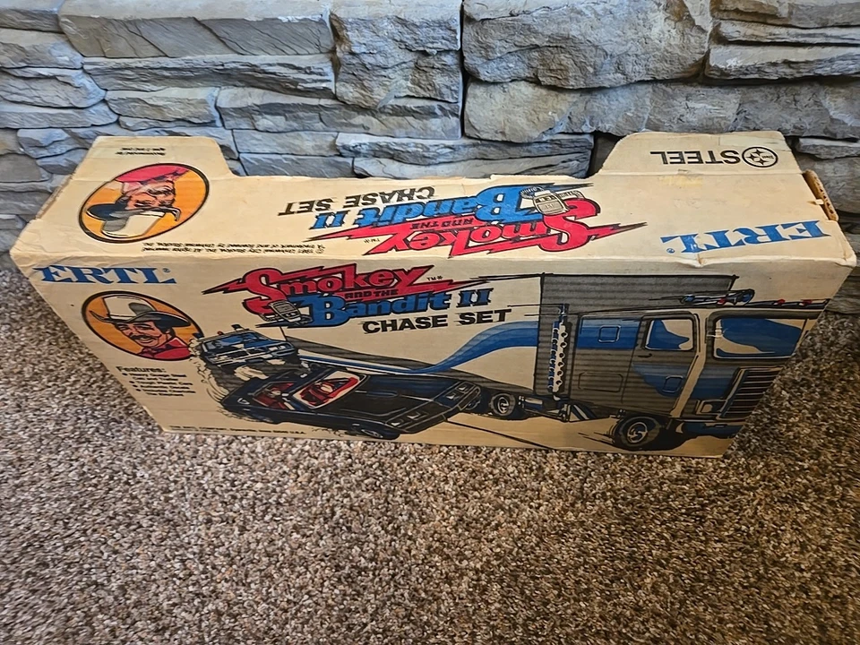 Ertl Smokey And The Bandit Chase Conjunto Caixa Original com Selado Trans Am & Sheriff - Imagem 4 de 4