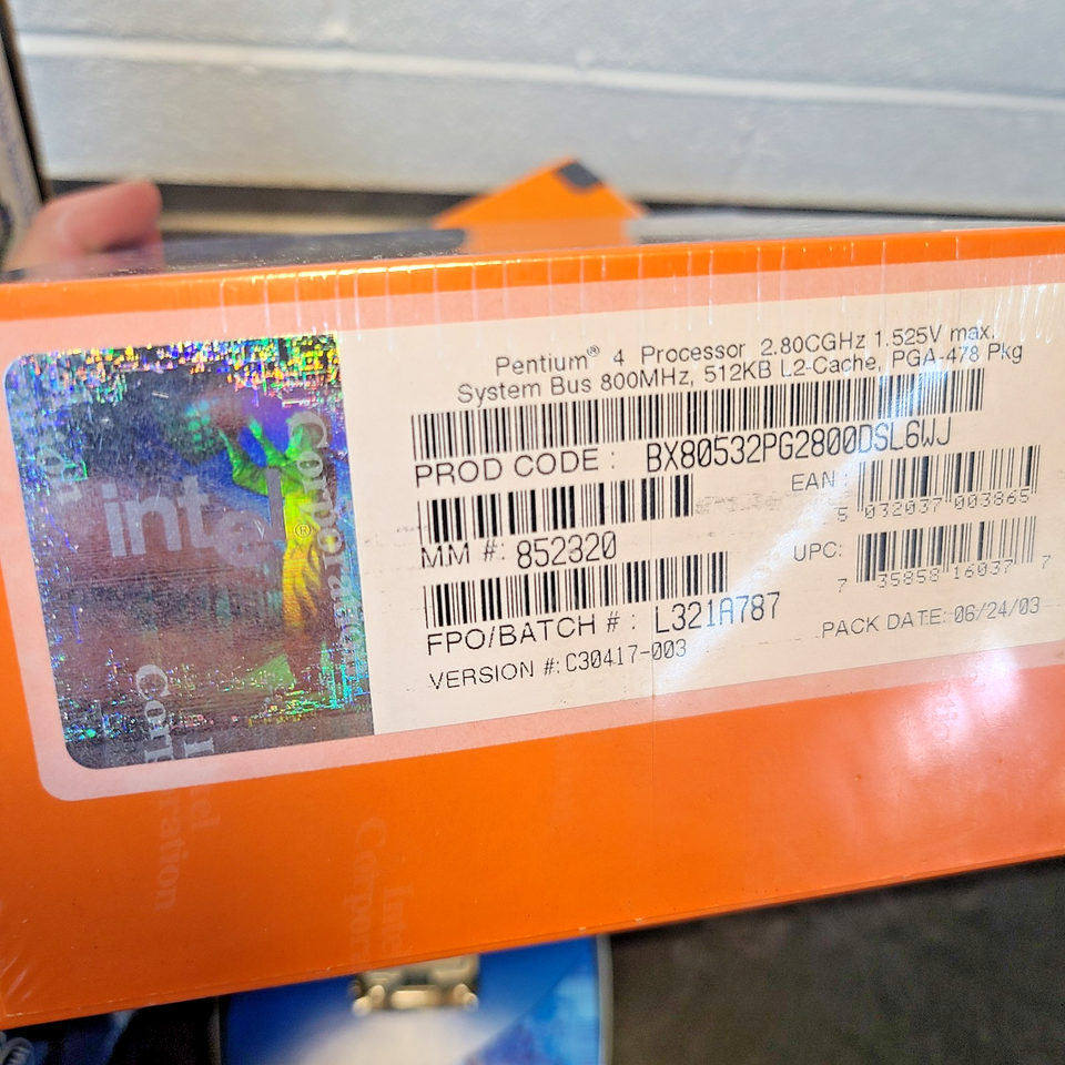 New Retail Box Pentium 4 Processor 2.8c, 800mhz bus, 512Kb L2, PGA-478 ...