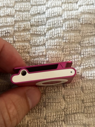 Apple iPod shuffle 2nd Generation Pink (1 GB) Rare Hot Pink - Picture 2 of 5