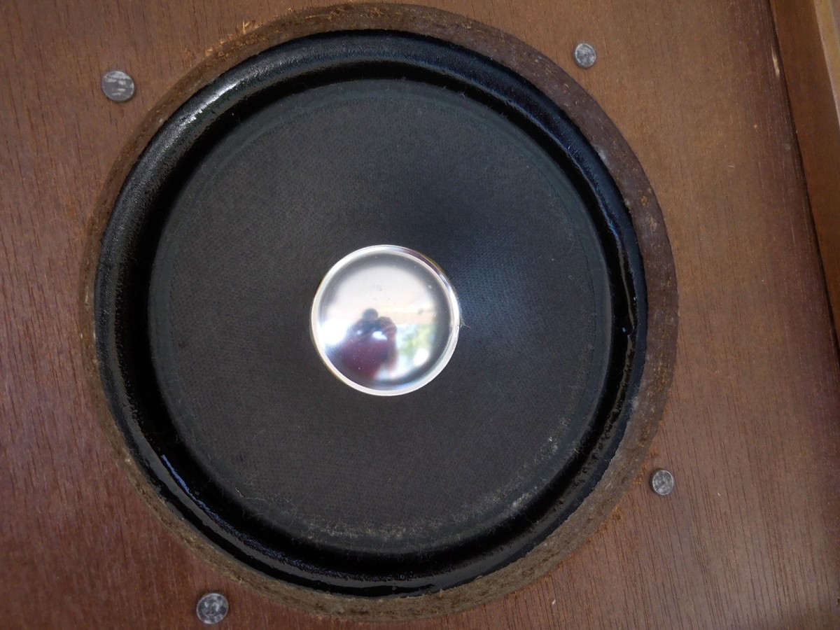 Vintage Sansui SP-50 25W 2-Way Bookshelf Stereo Speakers Wood w