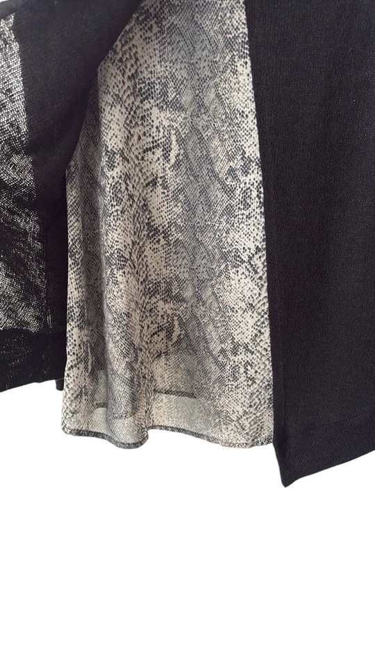 Suéter Bar III en contraste en capas talla XS Foto 4 de 4